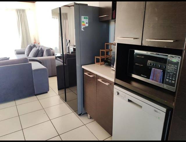 2 BEDROOM APARTMENT FOR SALE IN NOORDWYK